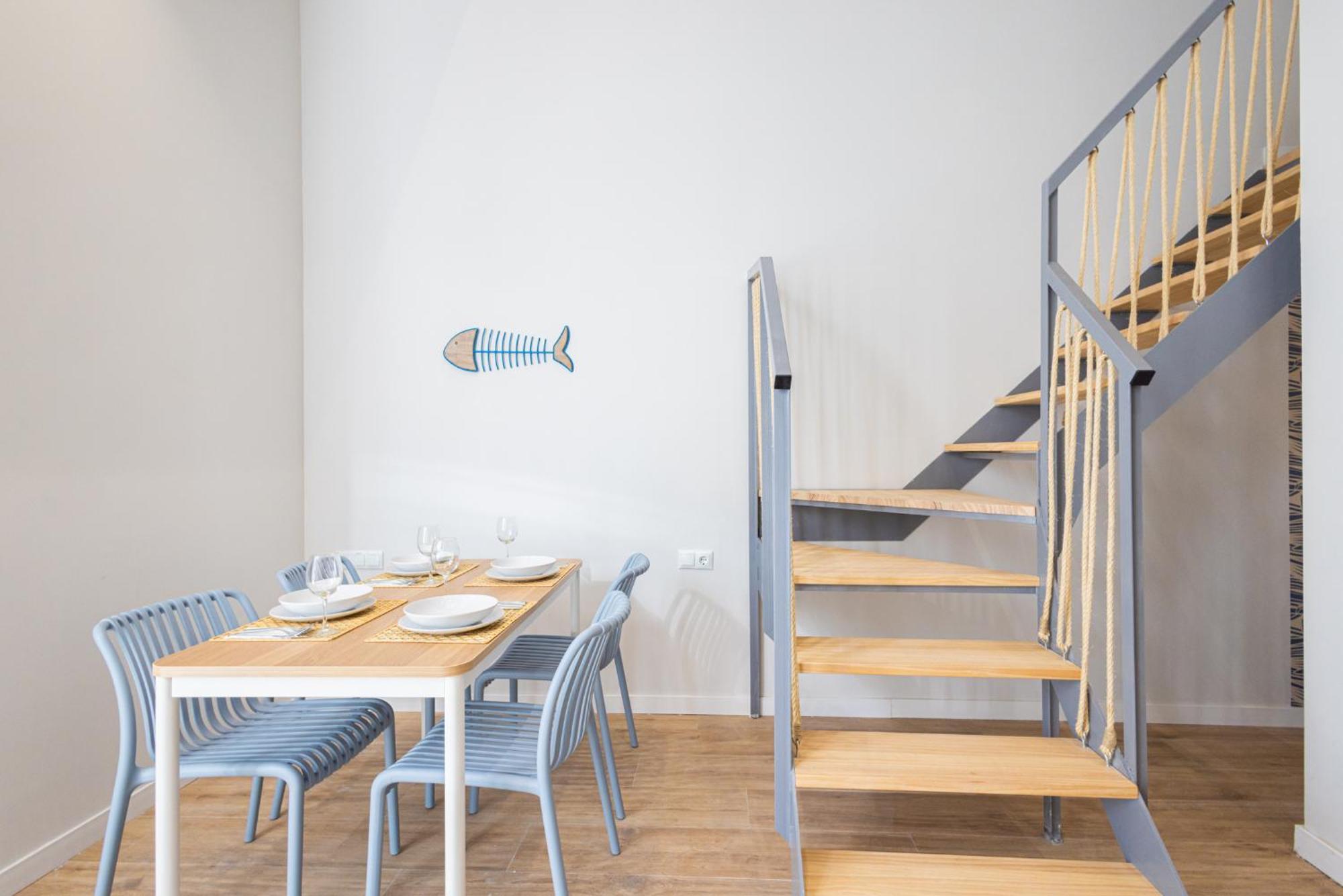 Florit Flats - The Seagull Apartments Валенсия Екстериор снимка