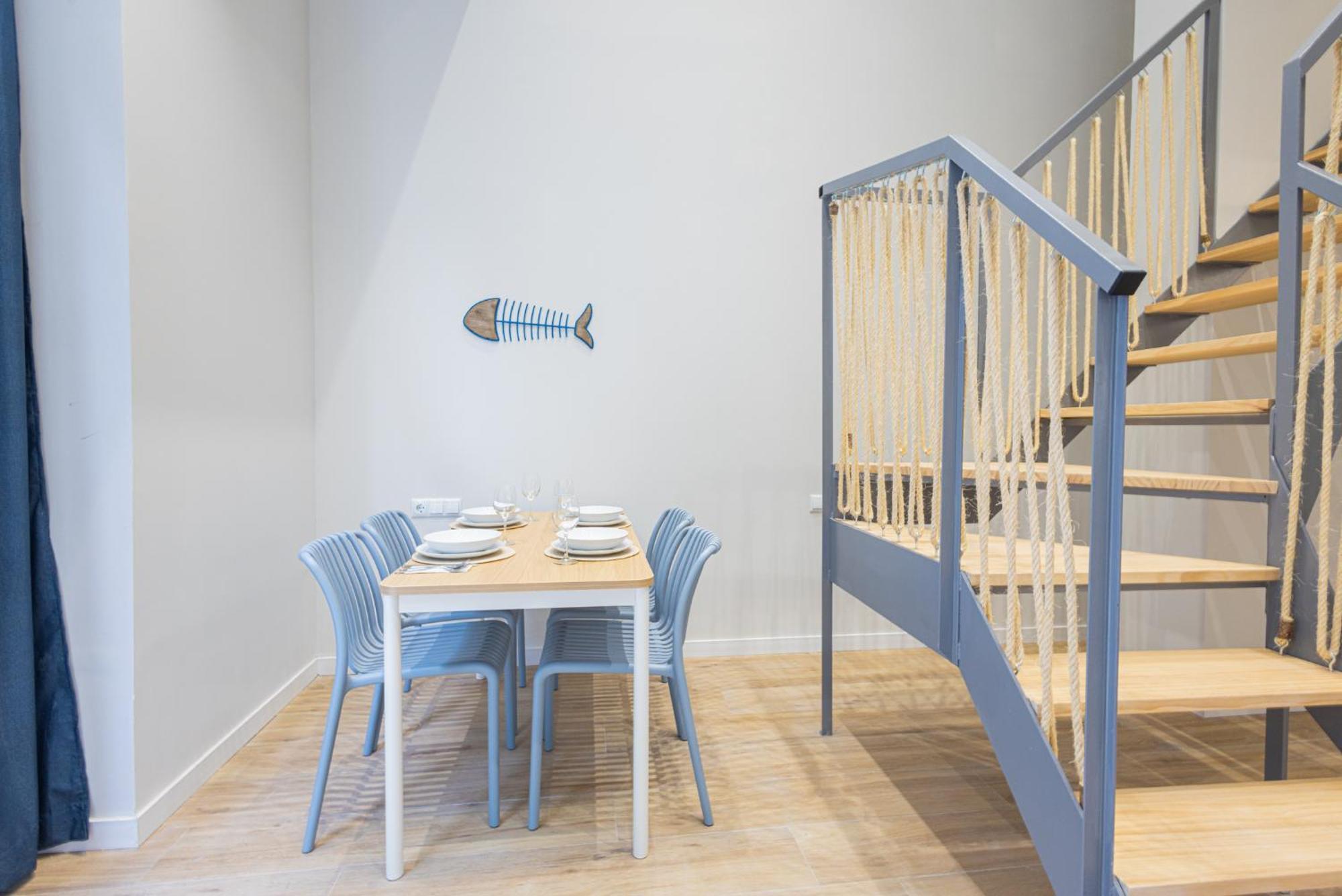 Florit Flats - The Seagull Apartments Валенсия Екстериор снимка
