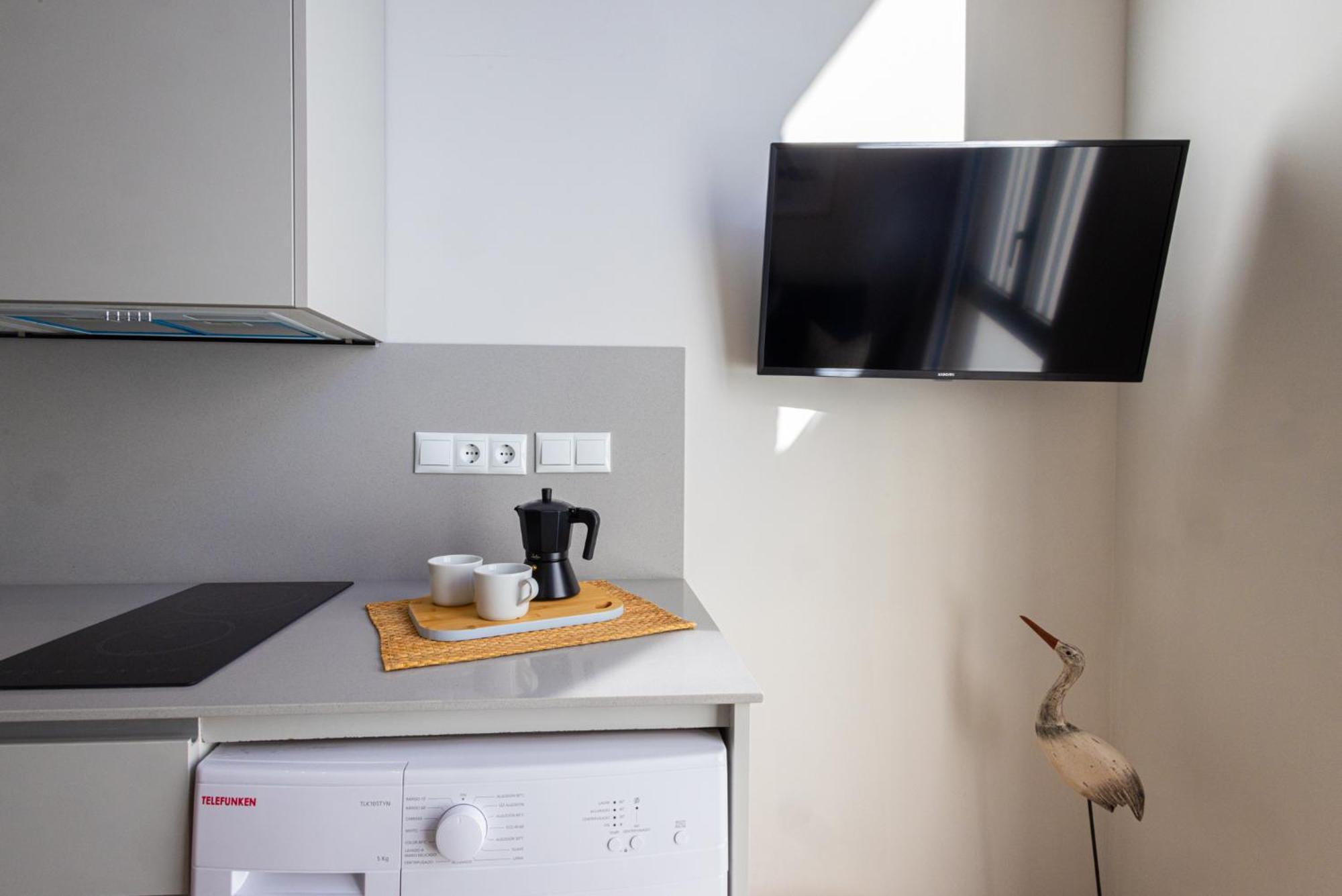 Florit Flats - The Seagull Apartments Валенсия Екстериор снимка